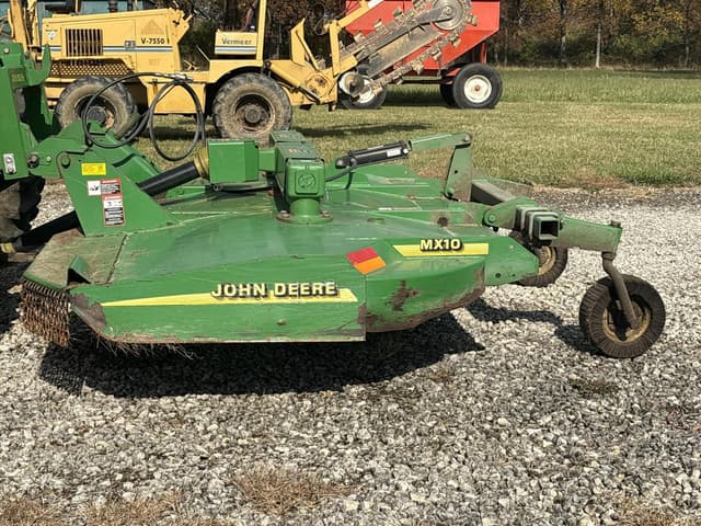 Image of John Deere MX10 equipment image 3
