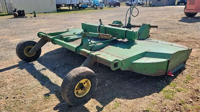 Image of John Deere MX10 equipment image 4