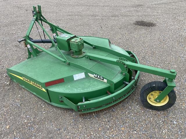 Image of John Deere MX5 equipment image 2