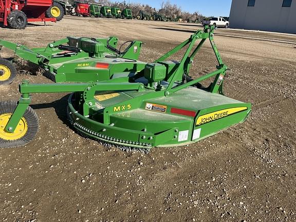 Image of John Deere MX5 equipment image 1