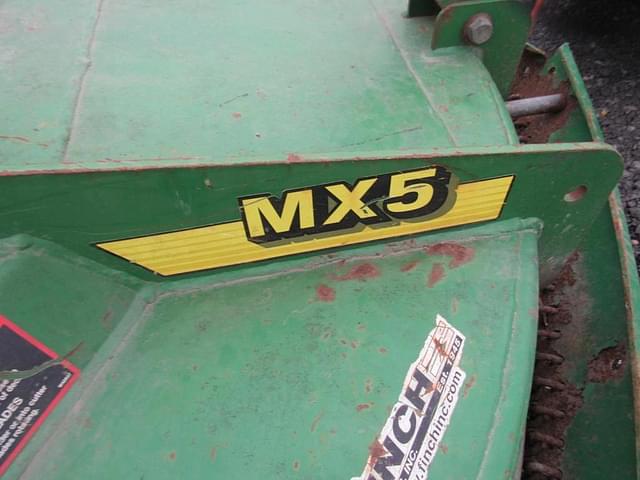 Image of John Deere MX5 equipment image 4