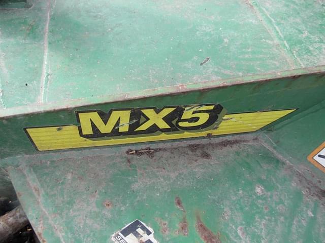 Image of John Deere MX5 equipment image 1