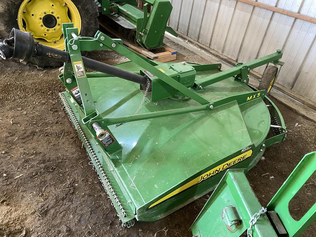 Image of John Deere MX5 Image 1