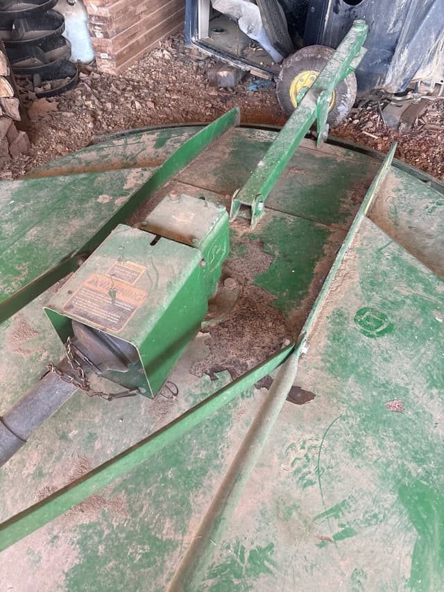 Image of John Deere MX6 equipment image 1