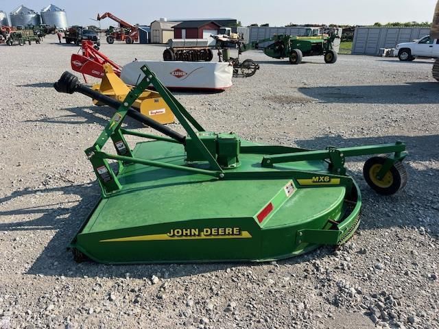 John Deere MX6 Equipment Image0