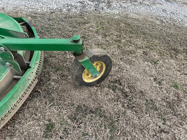 Image of John Deere MX6 equipment image 4