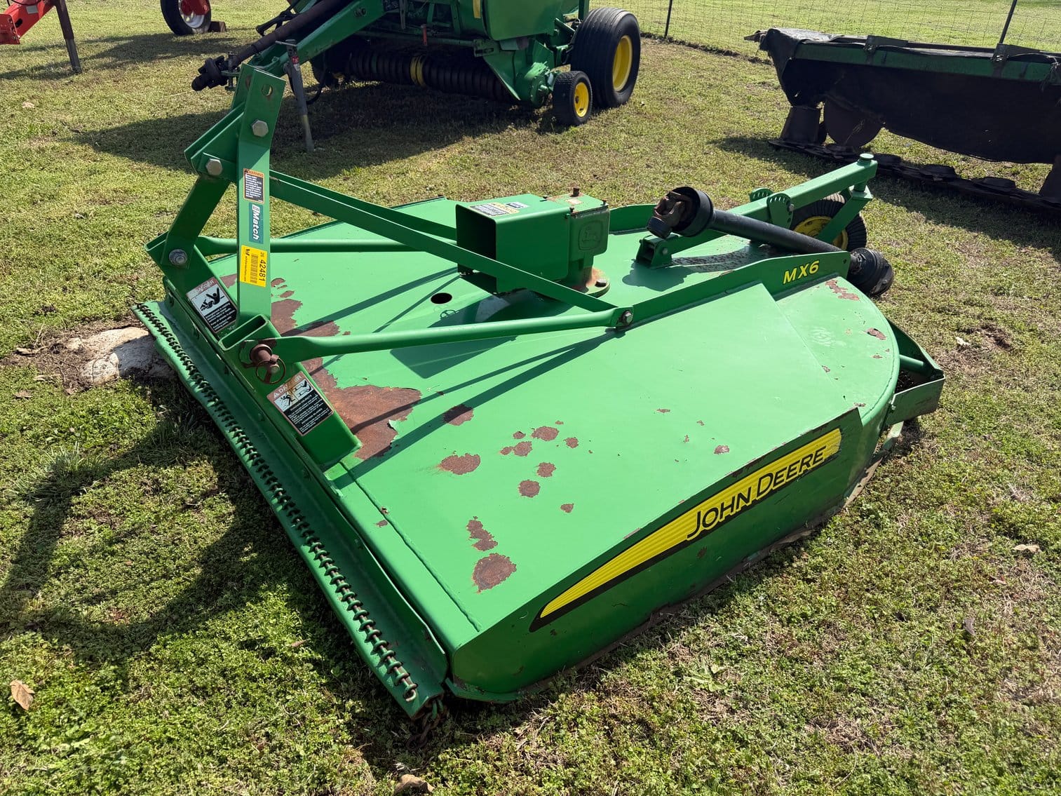 John Deere MX6 Equipment Image0