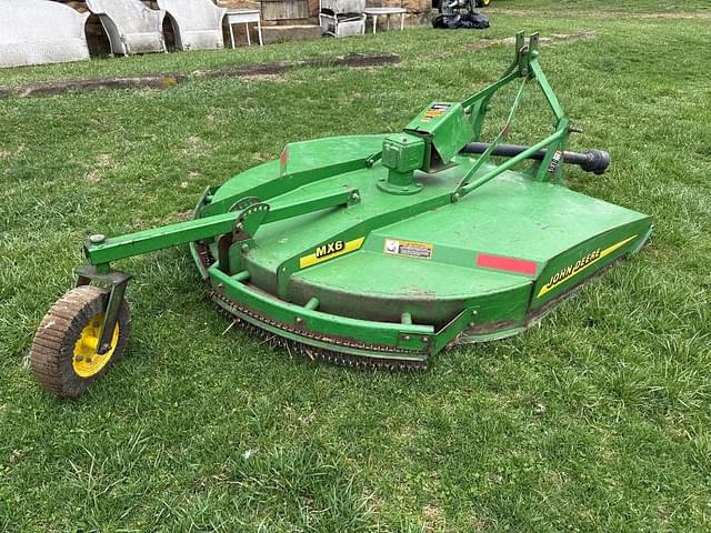 Image of John Deere MX6 equipment image 2