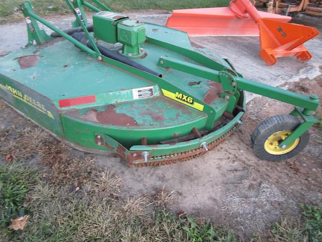 Image of John Deere MX6 equipment image 2