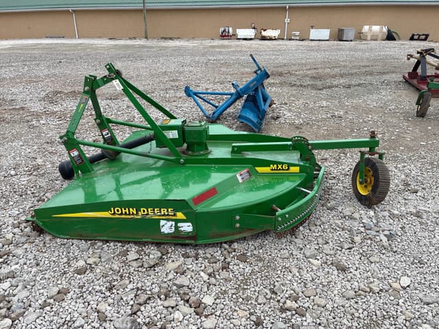 Image of John Deere MX6 equipment image 2