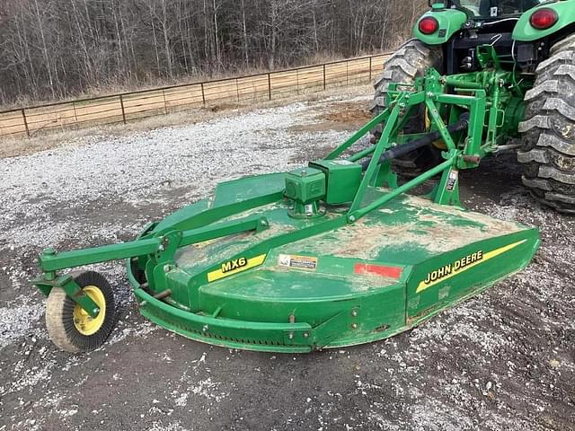 Image of John Deere MX6 equipment image 1