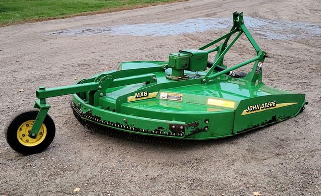 Image of John Deere MX6 equipment image 4