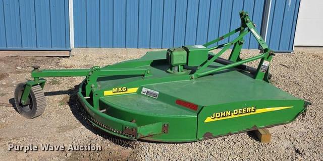 Image of John Deere MX6 equipment image 2