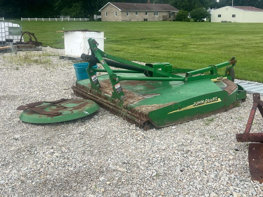Image of John Deere MX7 Primary image
