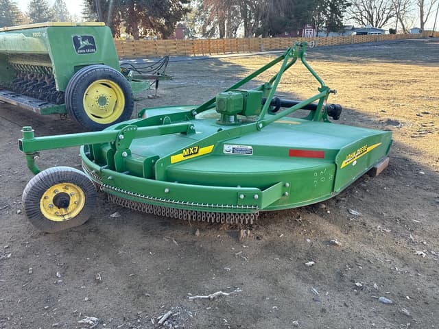 Image of John Deere MX7 equipment image 2