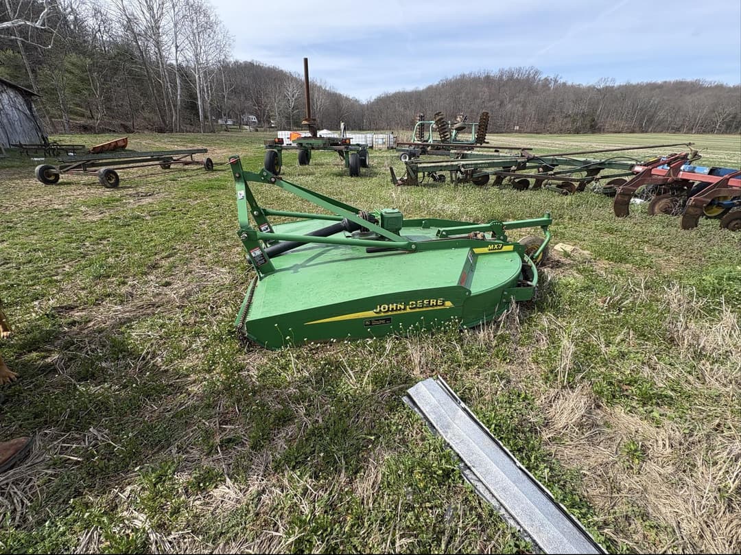 Image of John Deere MX7 Image 1