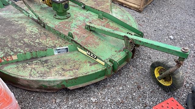 Image of John Deere MX7 equipment image 3