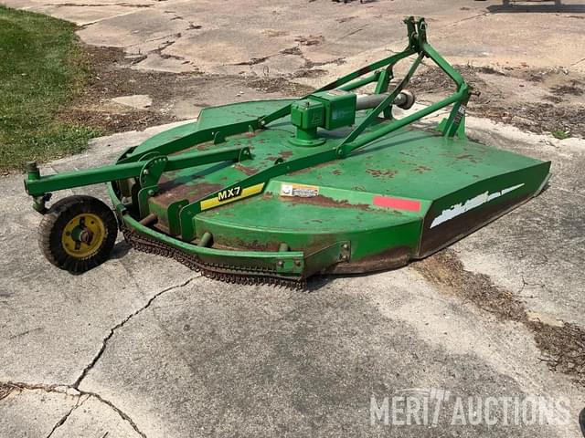 Image of John Deere MX7 equipment image 2