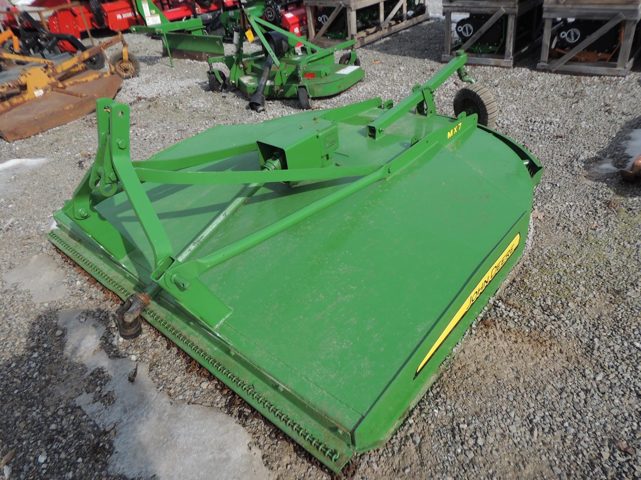John Deere MX7 Equipment Image0