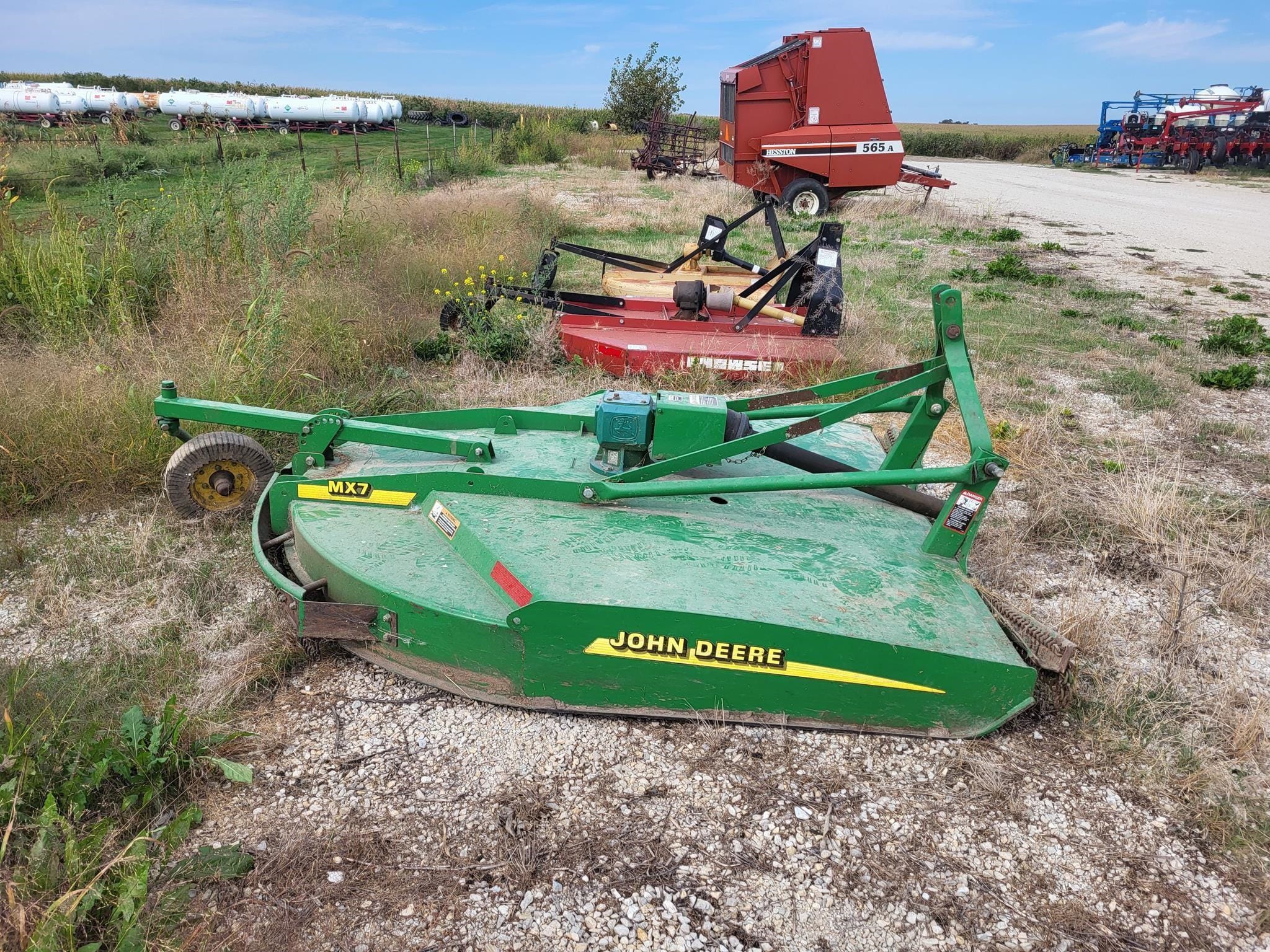 John Deere MX7 Equipment Image0