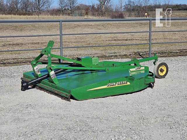 Image of John Deere MX7 equipment image 1