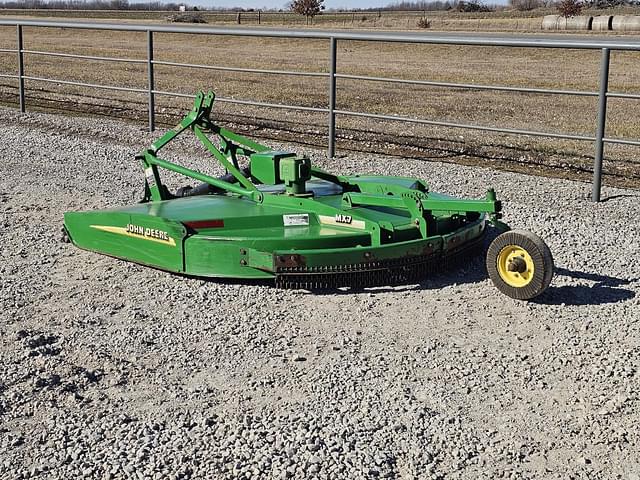 Image of John Deere MX7 equipment image 3