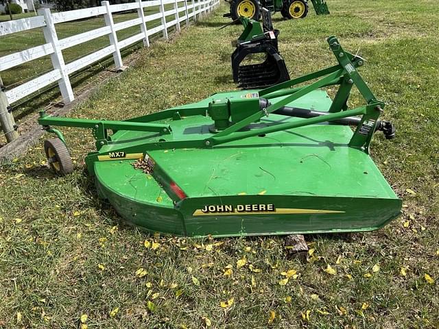 Image of John Deere MX7 equipment image 3