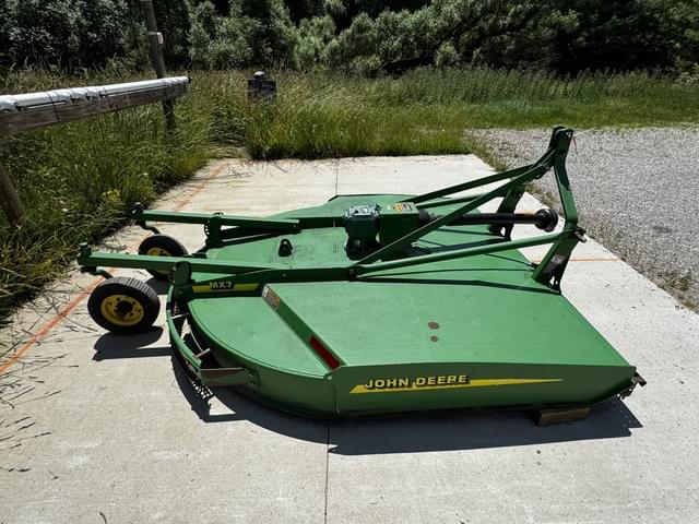 Image of John Deere MX7 equipment image 1