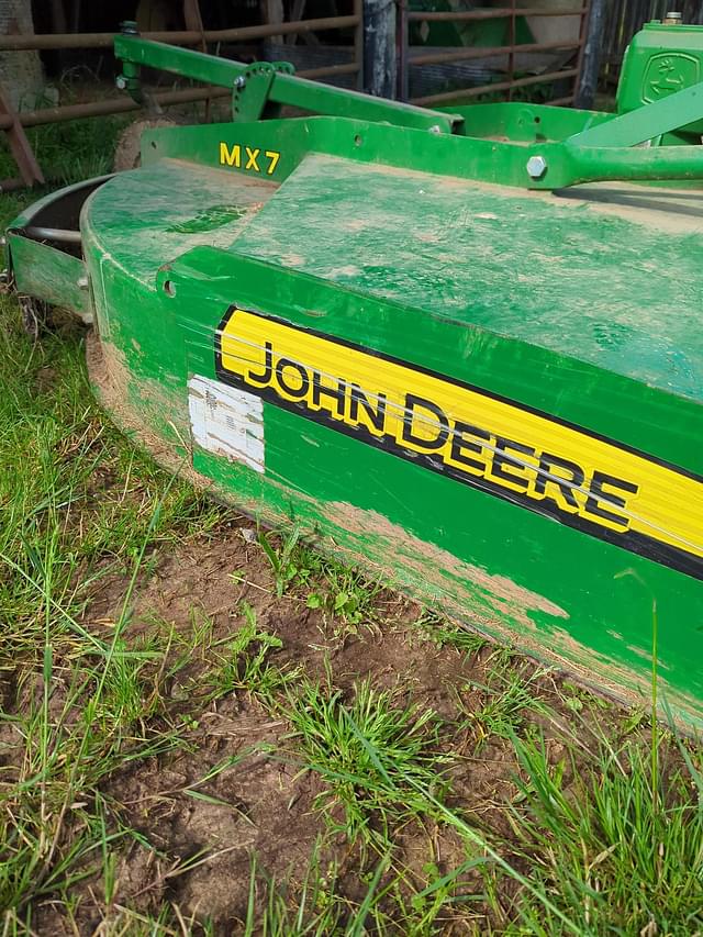Image of John Deere MX7 equipment image 1