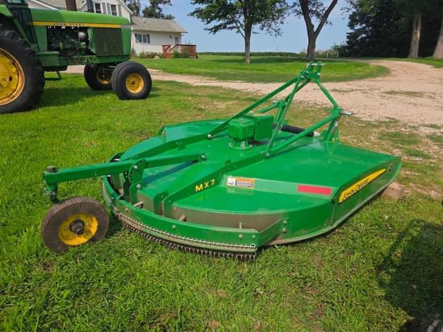 Image of John Deere MX7 equipment image 3