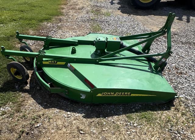 Image of John Deere MX7 equipment image 3