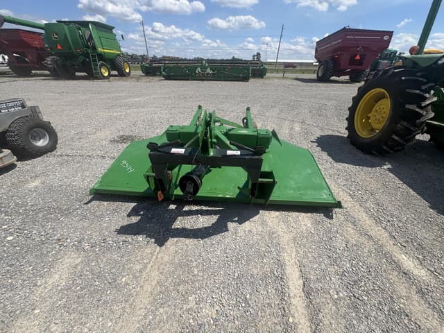 Image of John Deere MX8 equipment image 2