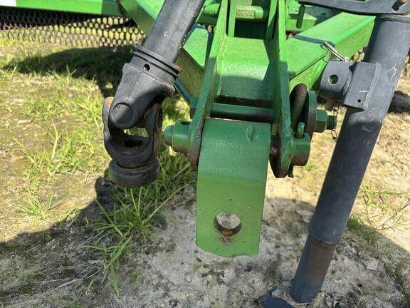 Image of John Deere MX8 equipment image 4