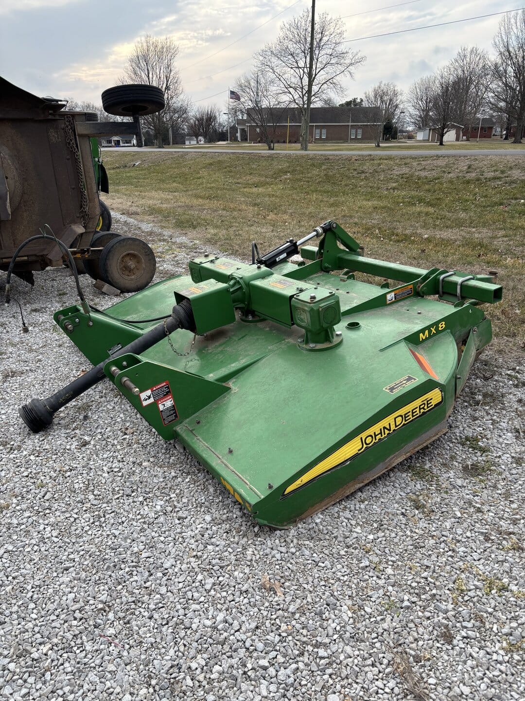 John Deere MX8 Equipment Image0