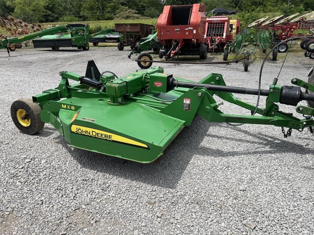 Image of John Deere MX8 equipment image 4
