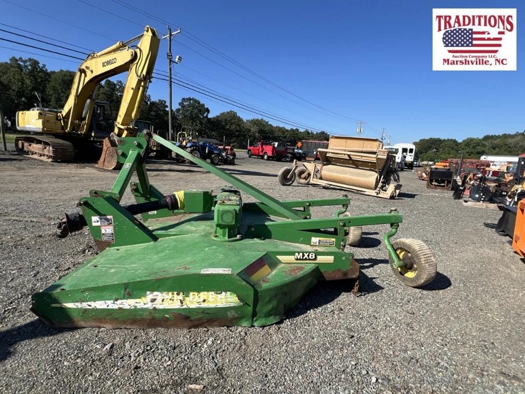 John Deere MX8 Equipment Image0