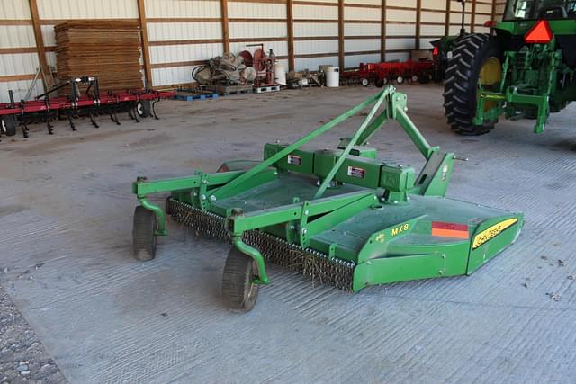 Image of John Deere MX8 equipment image 2