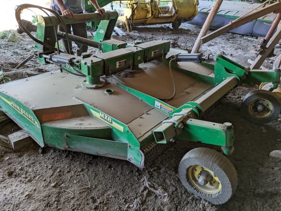 Image of John Deere MX8 Image 1