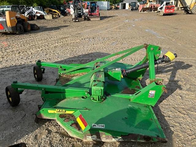 Image of John Deere MX8 equipment image 4