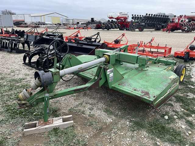 Image of John Deere MX8 equipment image 1