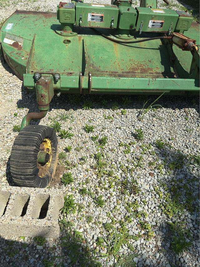 Image of John Deere MX8 equipment image 4