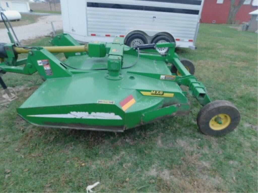 Image of John Deere MX8 Image 1