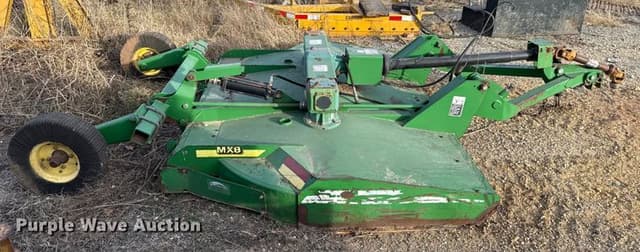 Image of John Deere MX8 equipment image 3