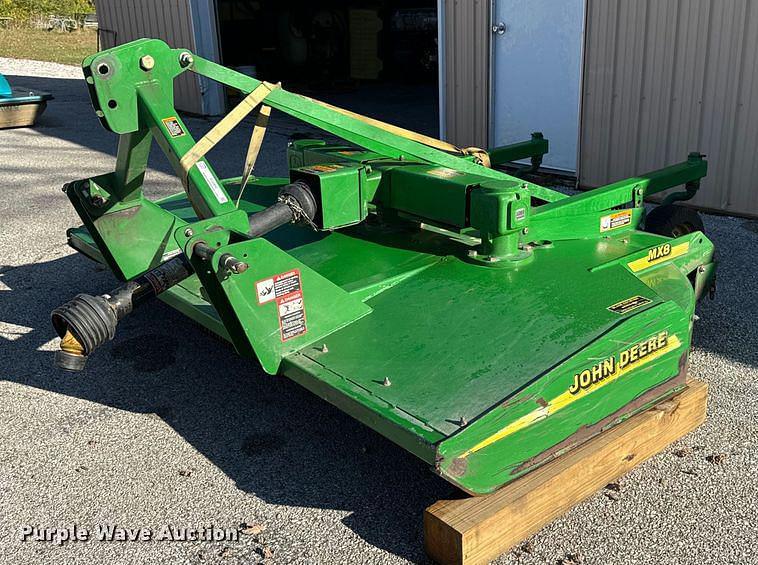 Image of John Deere MX8 Primary image