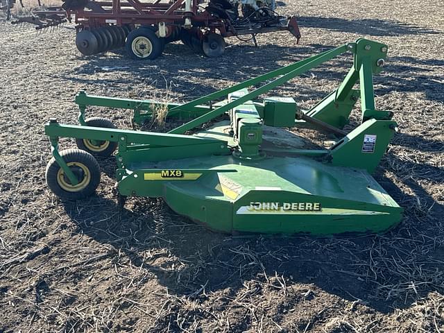 Image of John Deere MX8 equipment image 3