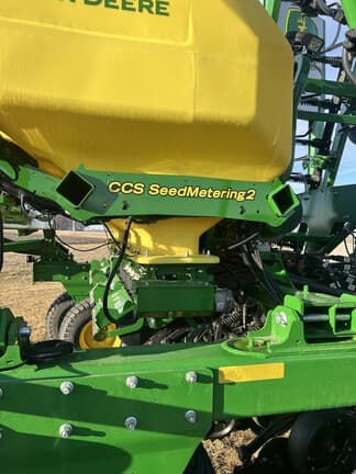 Image of John Deere N542C equipment image 4