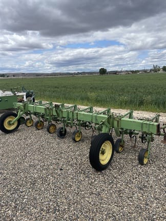 Undetermined Undetermined Equipment Image0