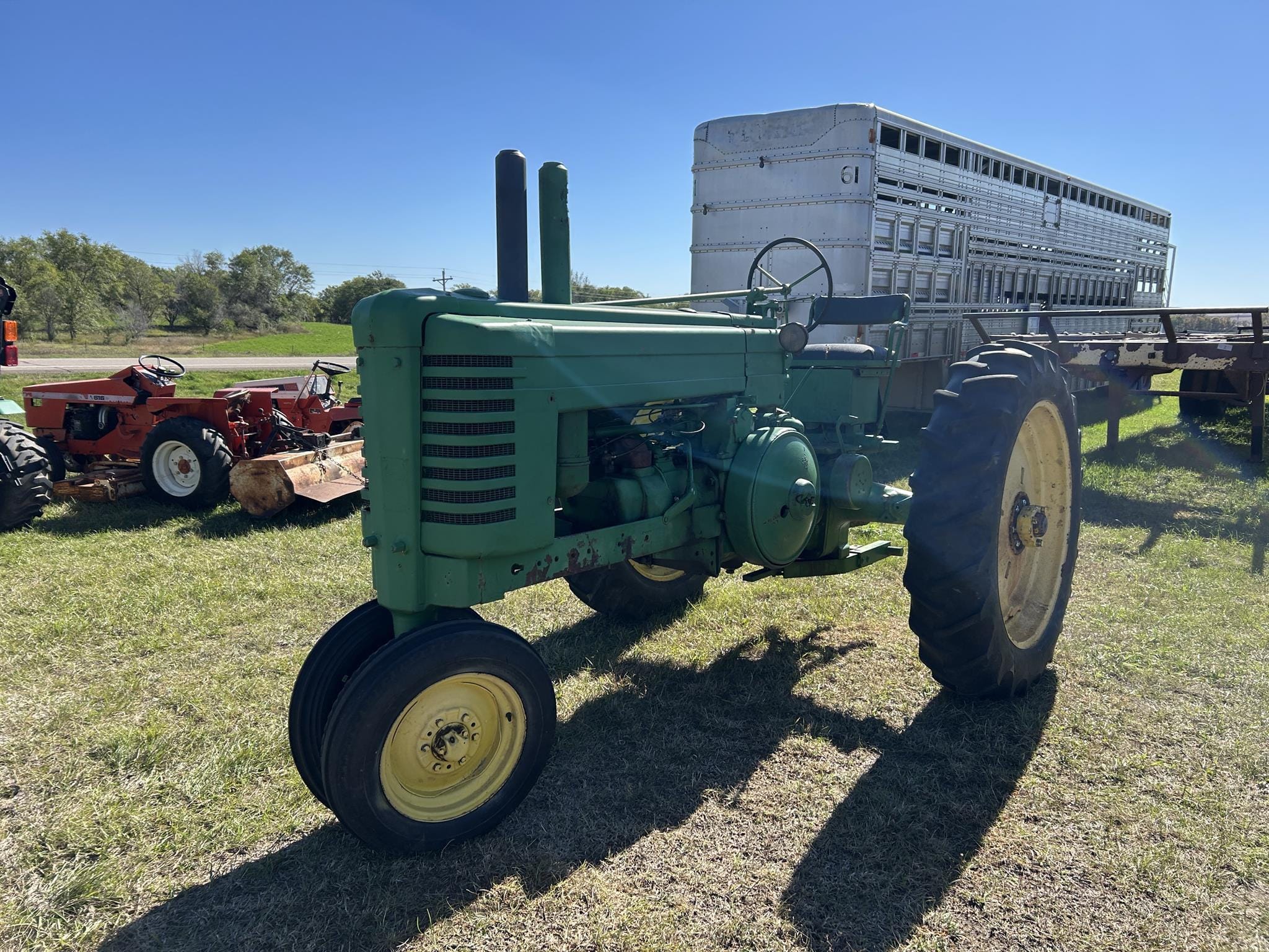 John Deere A Equipment Image0