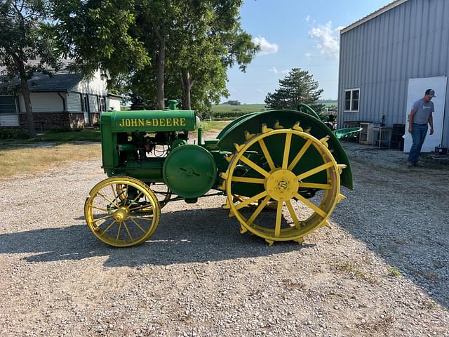 Image of John Deere D equipment image 3