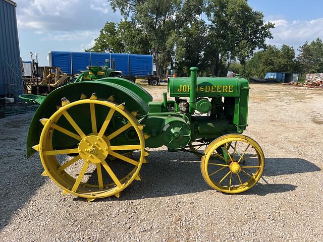 Image of John Deere D equipment image 4